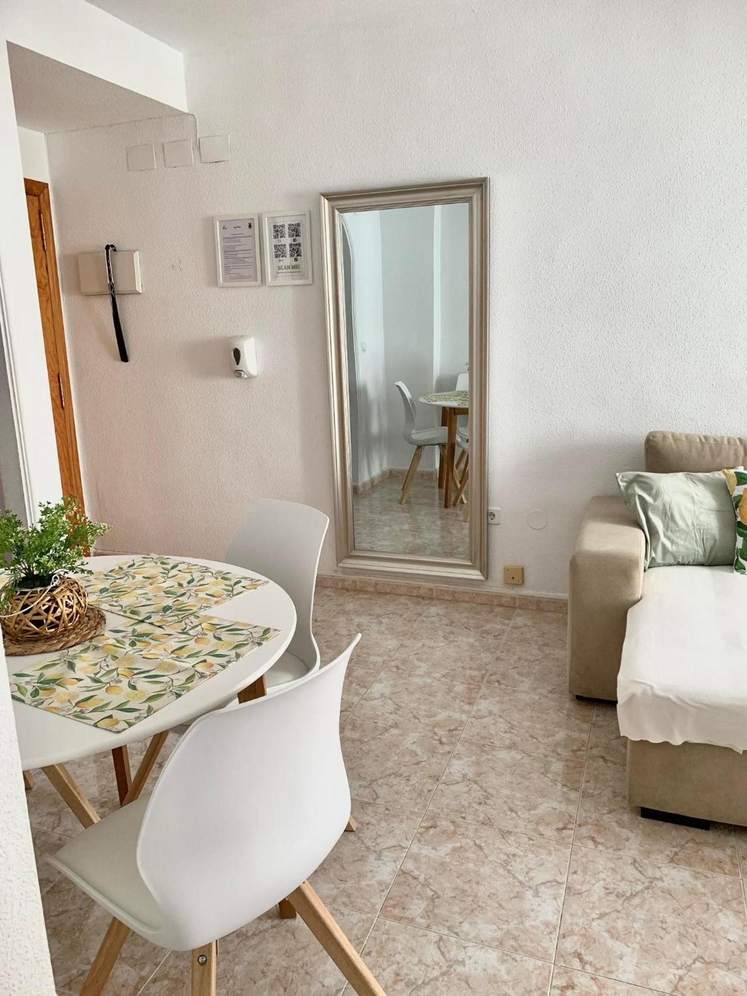 Sunny Green Apartment Torrevieja Exterior photo